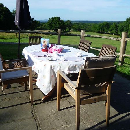 Moaps Farm B&B Support Small Business, Welcome, Check In From 5 Pm Danehill Esterno foto
